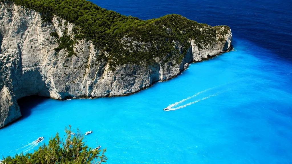 Shipwreck Blue Caves & Xigia Beach