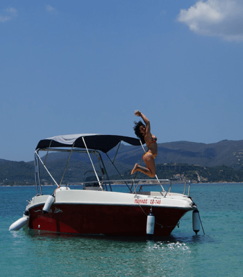 Self Drive Boat – Nireus 100 rental in Zakynthos